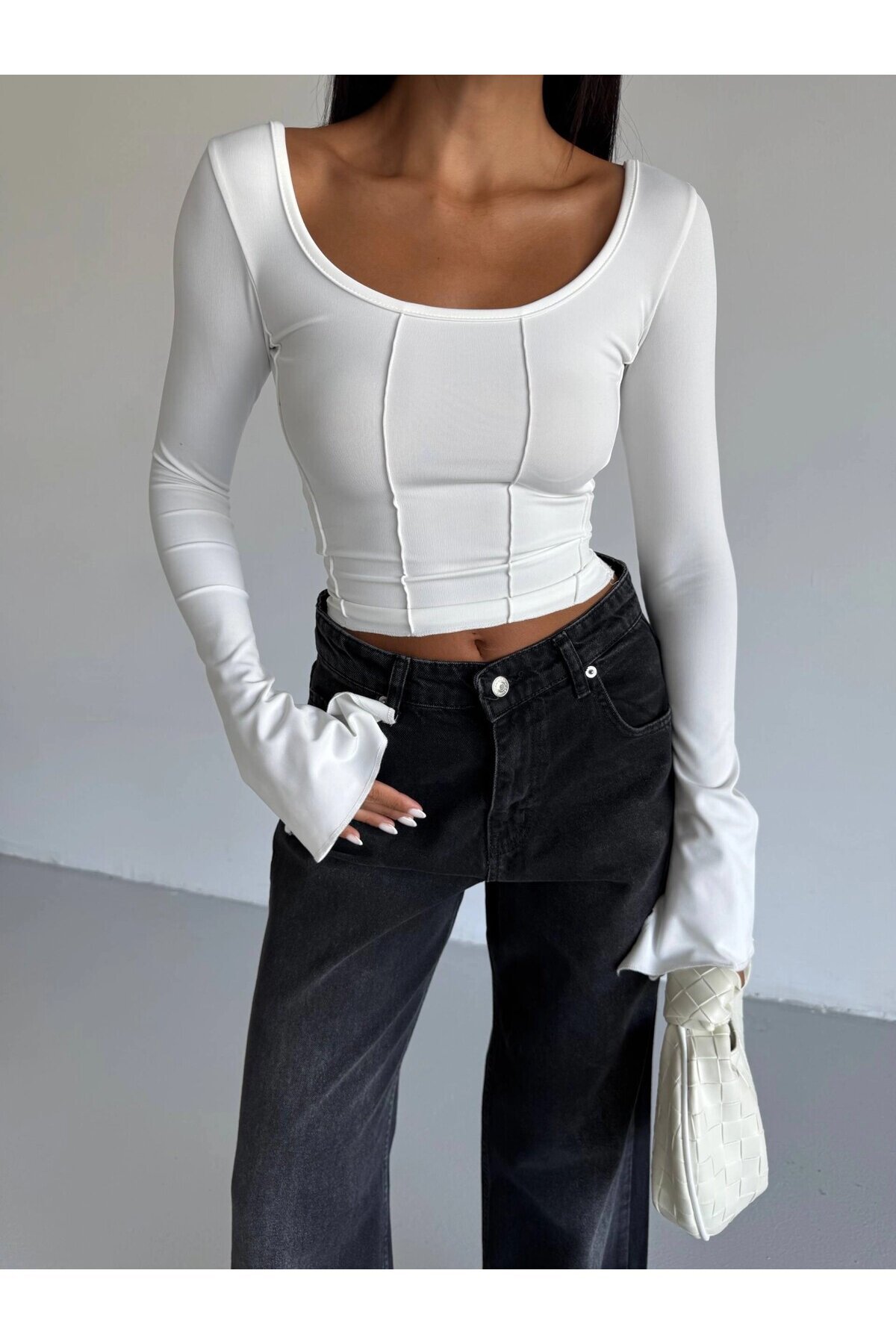 Kadın Beyaz Uzun Kollu Arkası Bağlamalı Fit Kesim Crop Bluz HZL25W-FRY122771