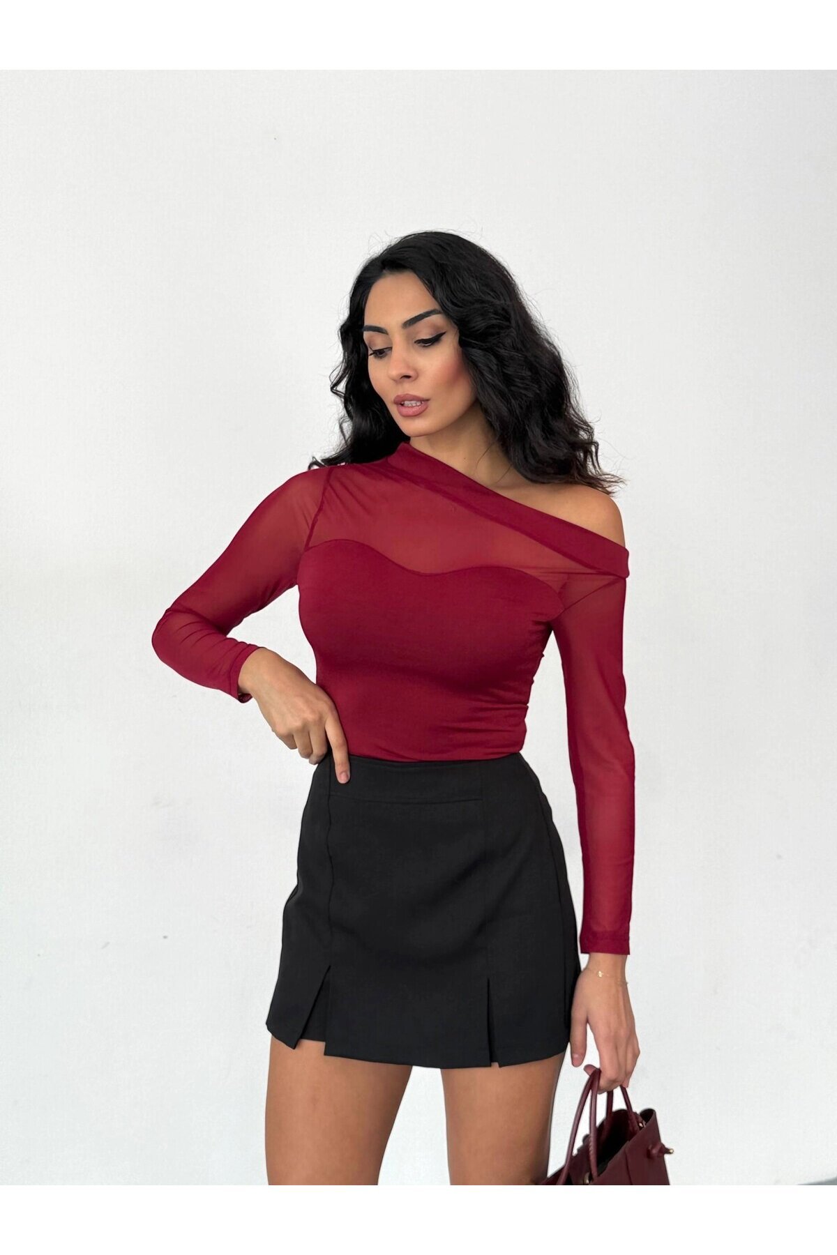 Kadın Bordo Tül Garnili Uzun Kol Şık Rahat Bluz HZL25W-FRY123541