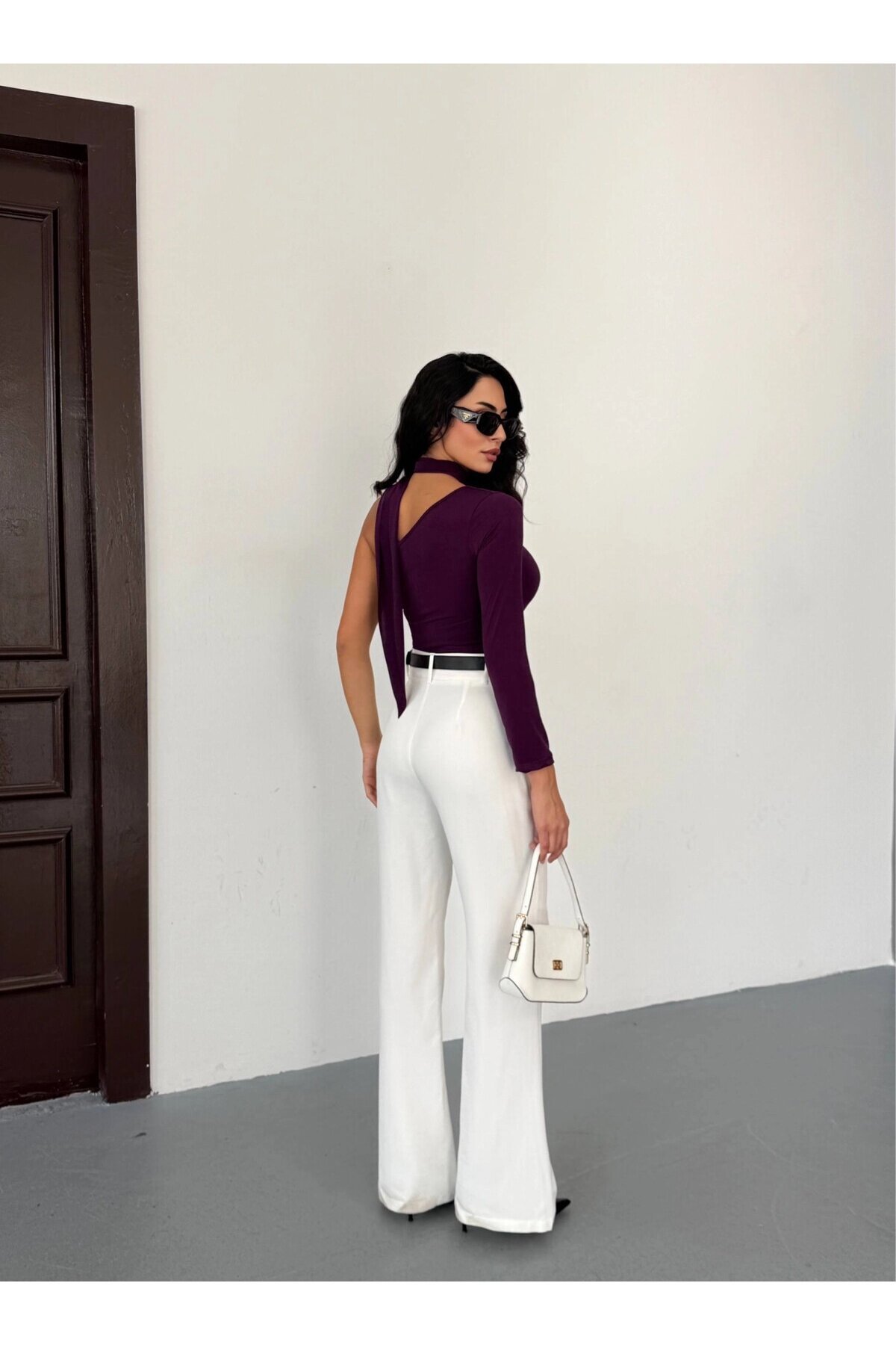 Kadın Mor Fularlı Sandy Kumaş Asimetrik Kesim Bluz HZL25S-FRY123371