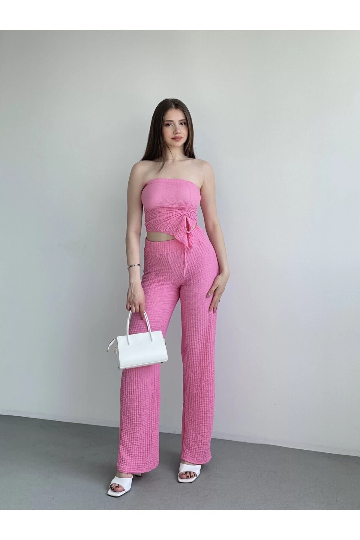 Kadın Pembe Beli Lastilkli Gofre Kumaş Pantolon HZL24S-ZK13261