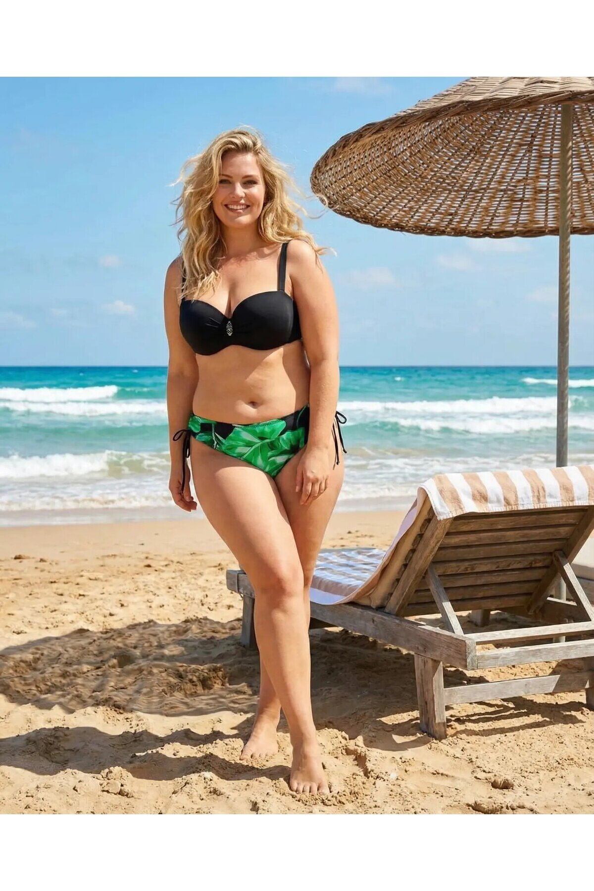 Kadın Siyah Toka Detaylı Yeşil Desen Bikini Takım HZL25S-LC3352