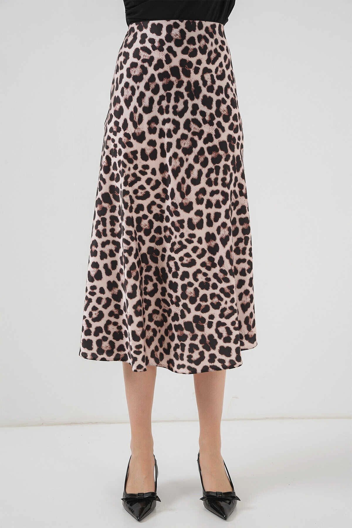 Kadın Vizon Leopar Desenli Saten Yüzeyli Beli Lastikli Midi Boy Etek Hzl23S-BD1101471