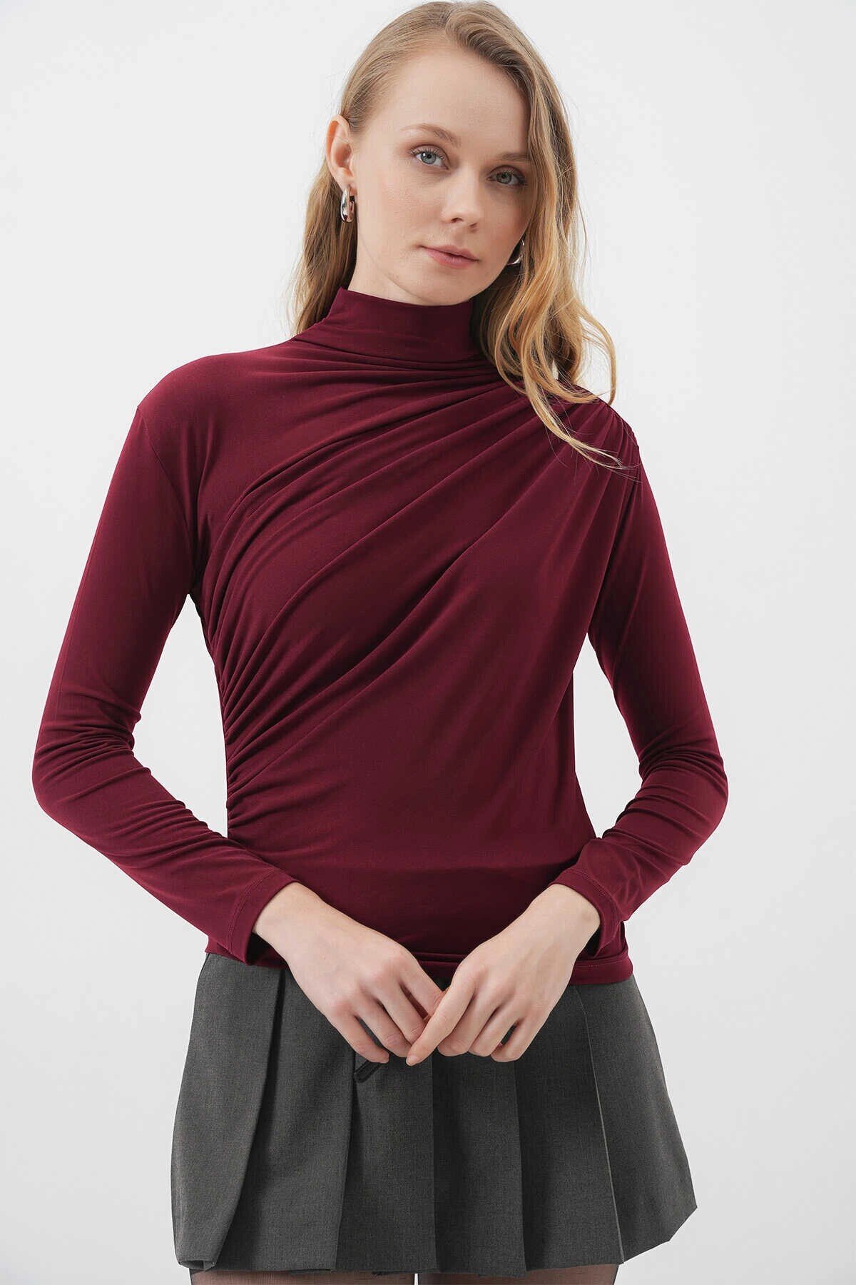 Kadın Bordo Büzgü Detay Balıkçı Yaka Sandy Bluz HZL25W-BD19251
