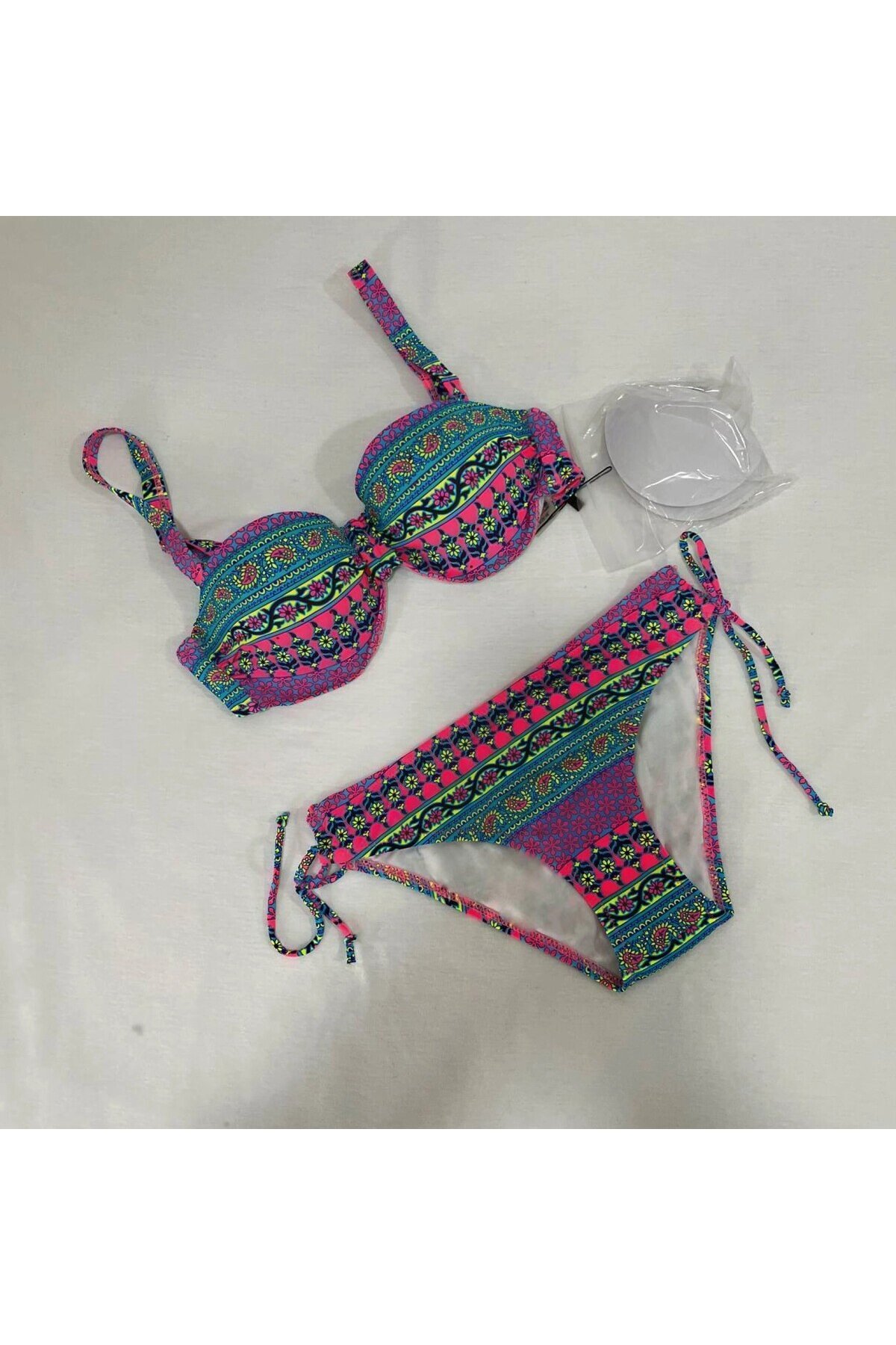 Kadın Fuşya Çok Renkli Etnik Desen Atarlı Bikini Takımı HZL25S-LC8004