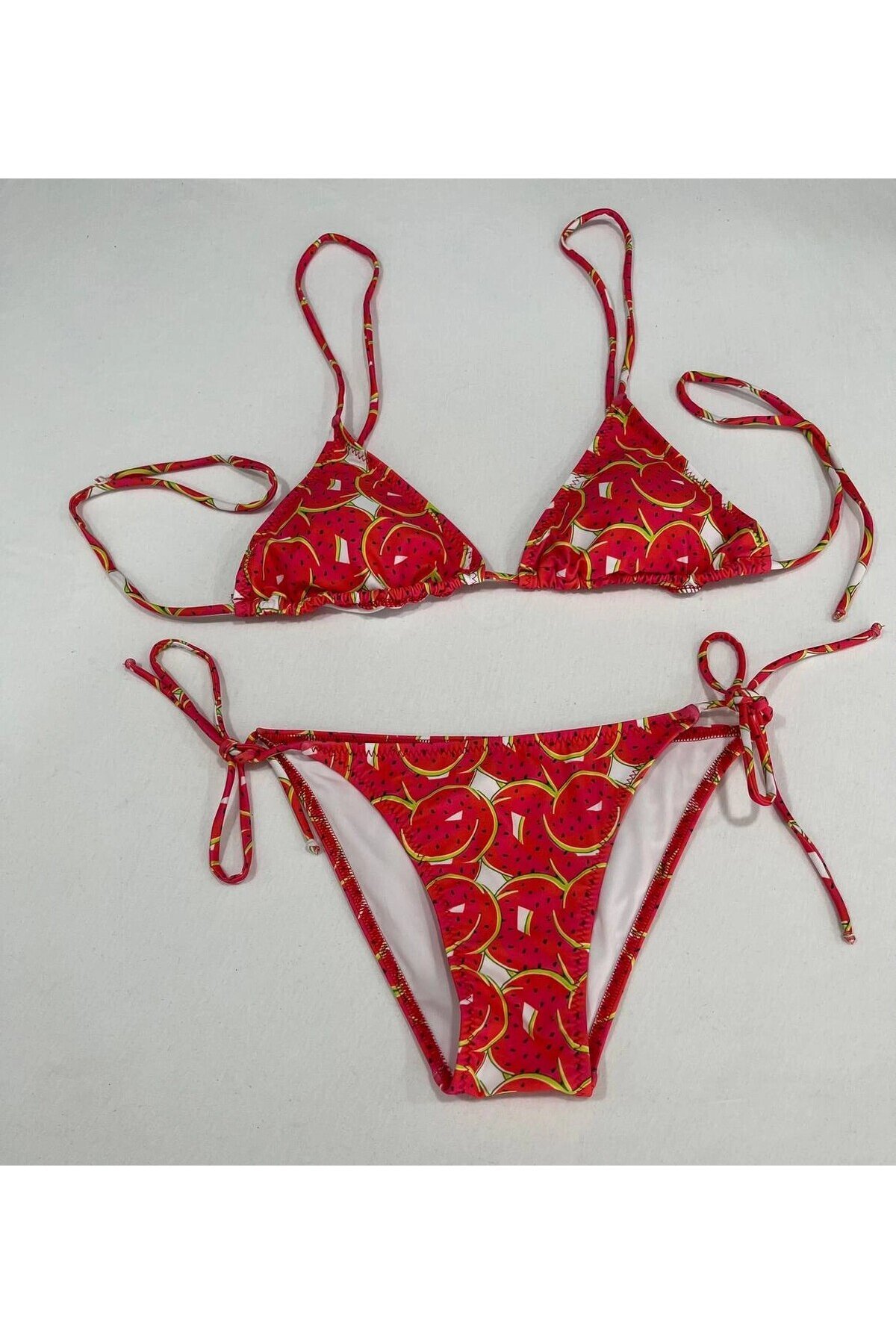 Kadın Kırmızı Karpuz Desen Boyundan İp Bağlamalı Üçgen Bikini Takımı HZL25S-LC5005