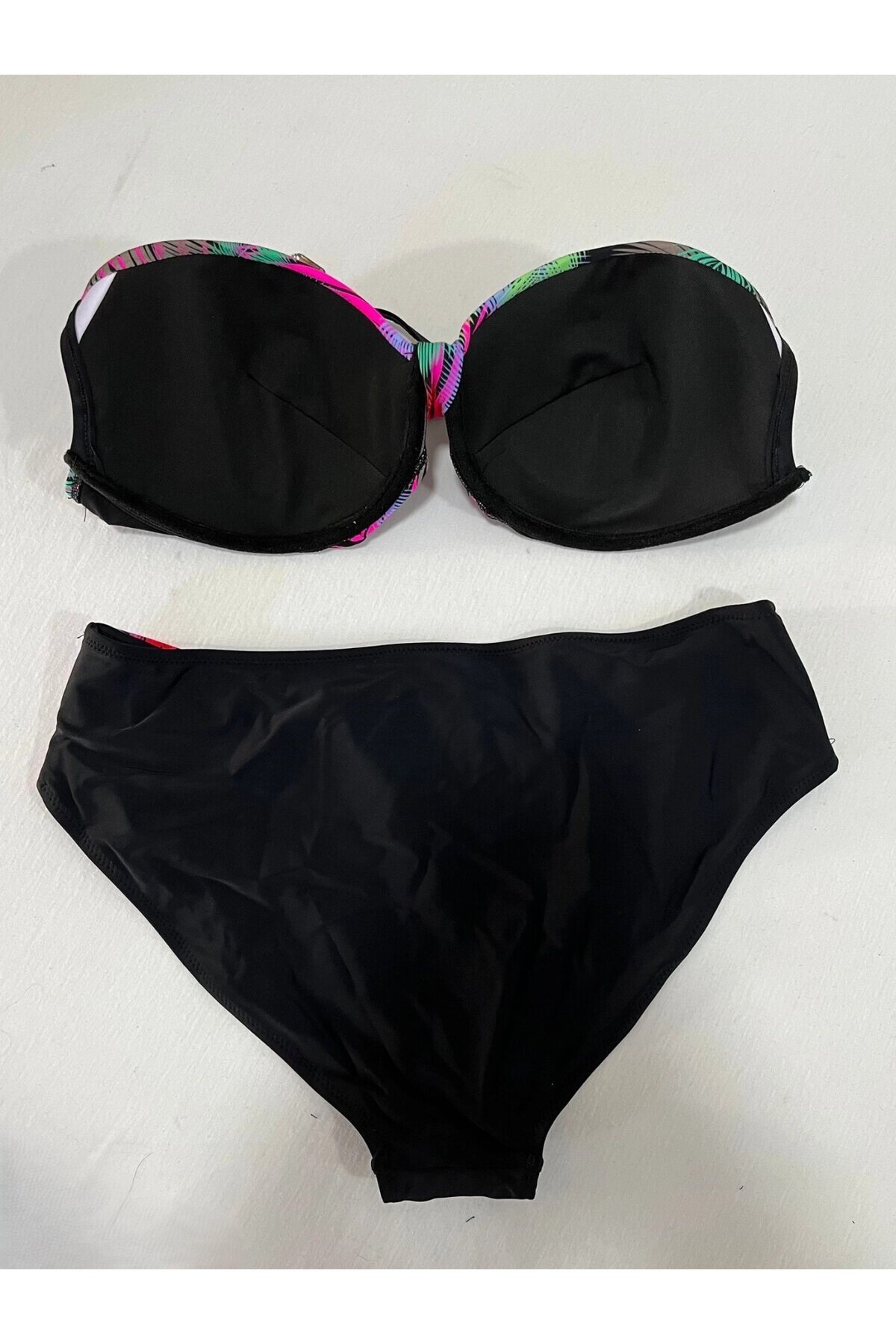 Kadın Siyah Çok Renk Desenli  Astarlı Büyük Beden Bikini Takımı HZL25S-LC06
