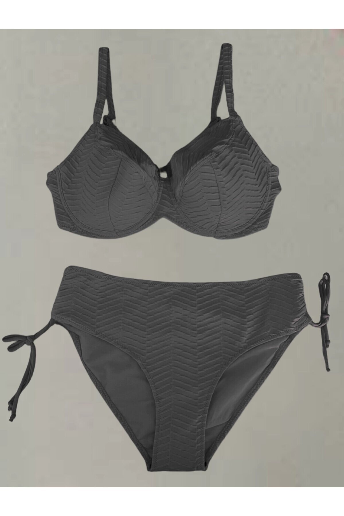 Kadın Siyah Desenli Büyük Beden Astarlı Bikini Takım HZL25S-LC4004