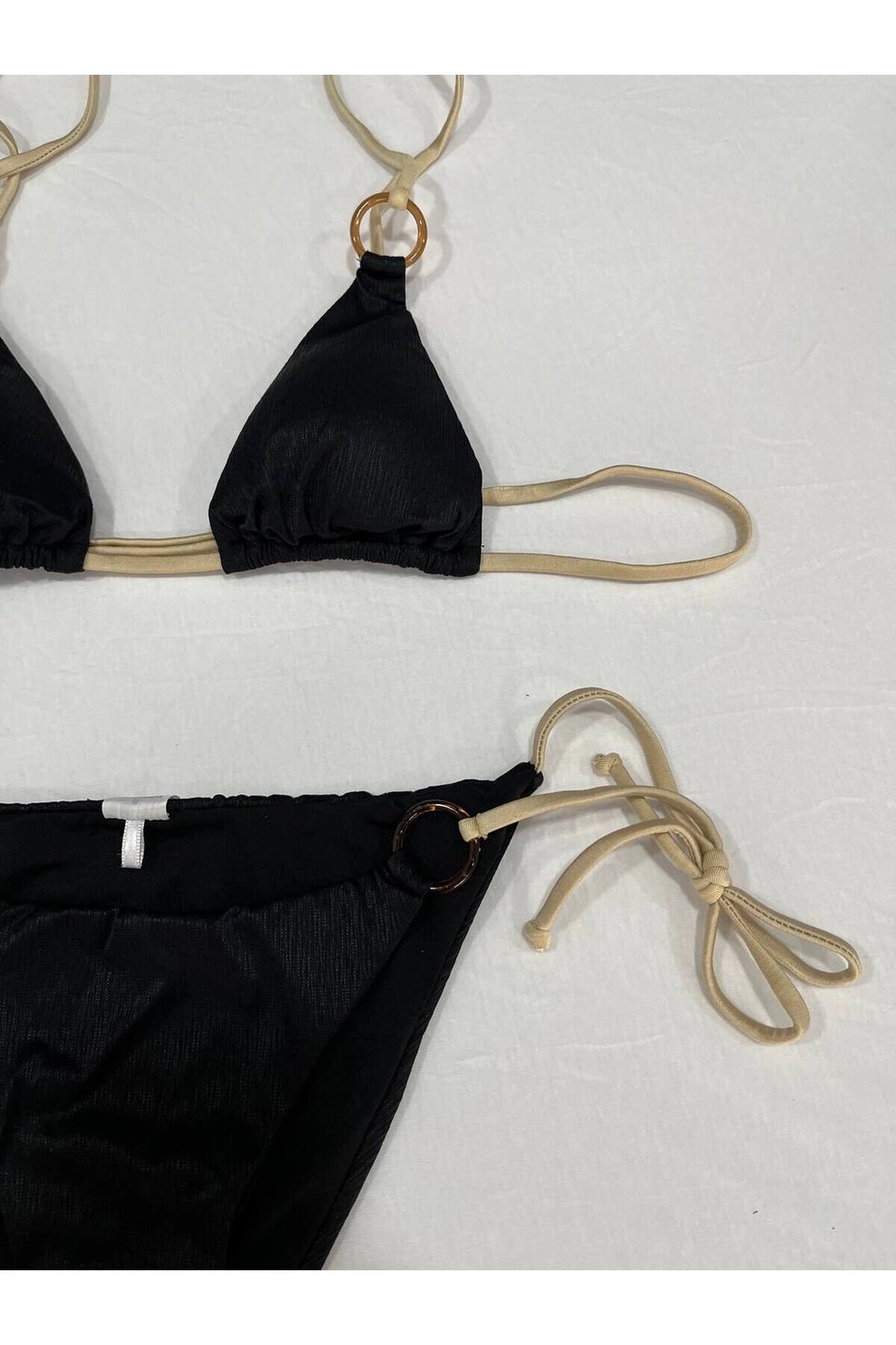 Kadın Siyah Halka Detaylı İp Bağlamalı Astarlı Bikini Takım HZL25S-AR1617