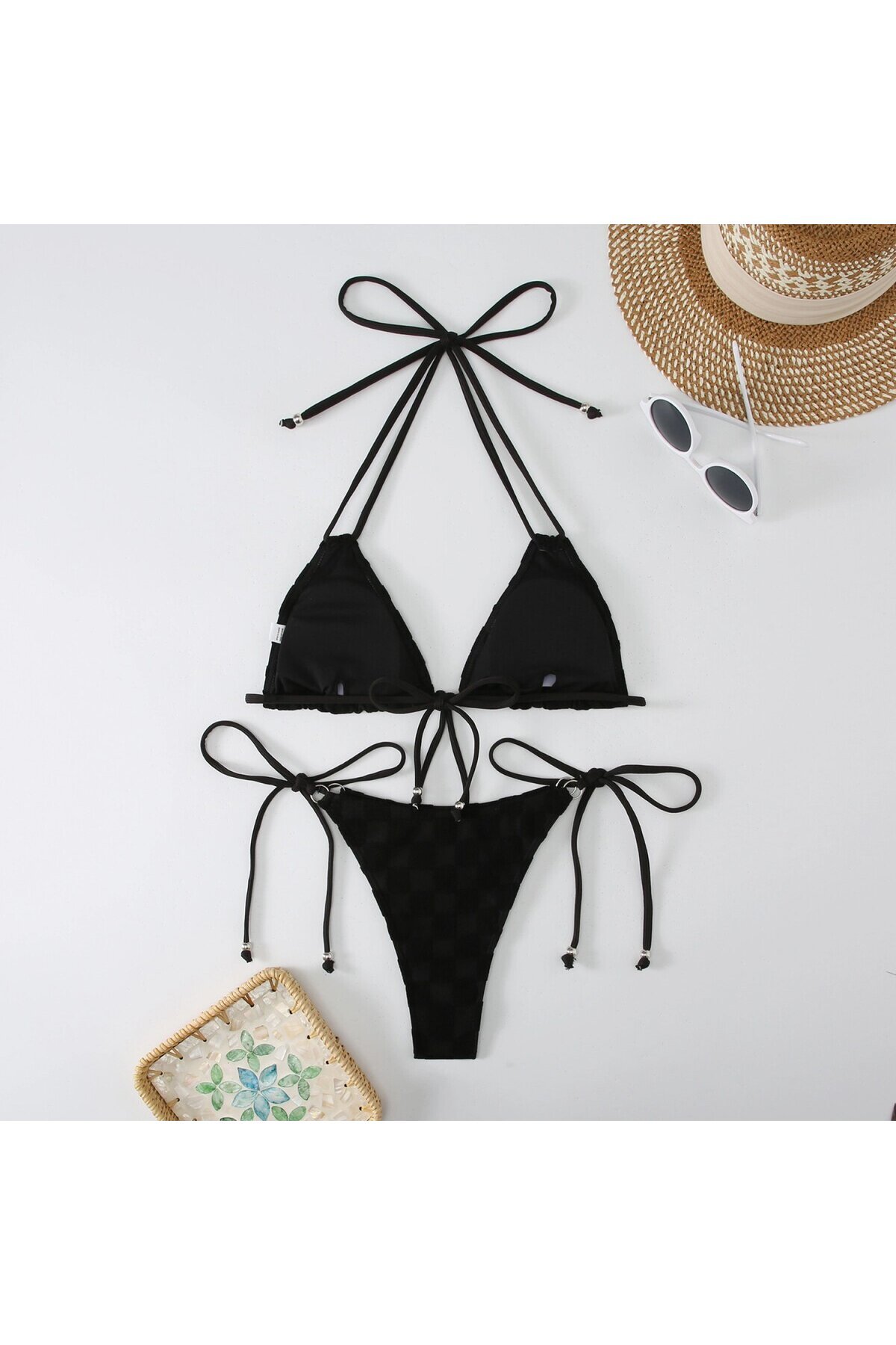 Kadın Siyah İp Bağlamalı Aksesuarlı Astarlı Yüksek Bel Üçgen Bikini Takım HZL24S-LC2229