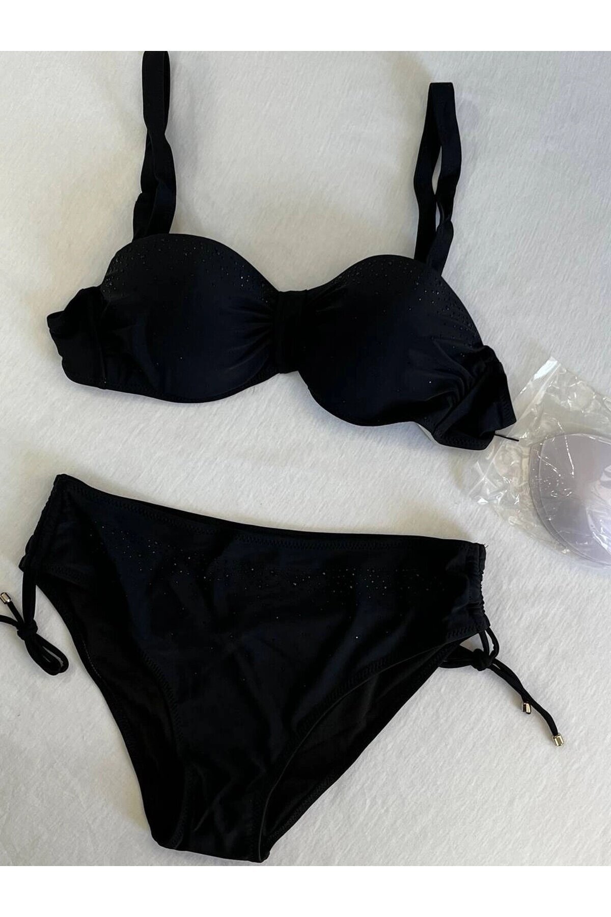Kadın Siyah Taş İşlemeli Astarlı Bikini Takım HZL25S-LC3361